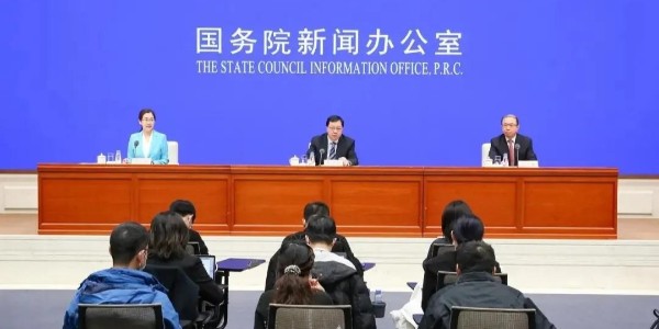 建設(shè)工程企業(yè)資質(zhì)審批條件進(jìn)一步大幅精簡(jiǎn)